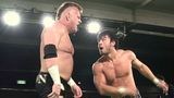 グローバル・リーグ戦２０１１　２０１１年１１月１９日　北海道・札幌テイセンホール　第９試合　ＫＥＮＴＡ　ＶＳバイソン・スミス　グローバル・リーグ戦２０１１　Ｂブロック公式戦　セミファイナル　３０分１本勝負