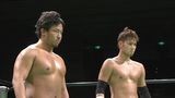 ＧＲＥＡＴ　ＶＯＹＡＧＥ　２０１２　ｉｎ　Ｏｓａｋａ　２０１２年１月２２日　大阪府立体育会館　第６試合　王者組：鈴木鼓太郎＆青木篤志ＶＳ挑戦者組：原田大輔＆小峠篤司　ＧＨＣジュニア・ヘビー級タッグ選手権試合　６０分１本勝負
