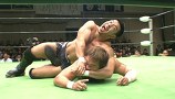 リクエストマッチ　グローバル・リーグ戦２０１２優勝決定戦　２０１２年１１月２３日　東京・後楽園ホール　第１０試合　Ａブロック代表：ＫＥＮＴＡｖｓＢブロック代表：杉浦貴　優勝決定戦　時間無制限１本勝負