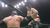 プロレスリング・ノア旗揚げ１５周年記念大会　ＤＥＳＴＩＮＹ　２０１５　２０１５年１２月２３日　東京・大田区総合体育館　第４試合　マイバッハ谷口ｖｓ潮﨑豪　３０分１本勝負