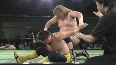 Ｓｐｒｉｎｇ　Ｎａｖｉｇ．’１０　２０１０年４月２５日　北海道・札幌テイセンホール　第８試合　森嶋猛ＶＳ川田利明　グローバル・リーグ戦’１０　Ｂブロック公式戦メインイベント　３０分１本勝負