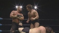 プロレスリング・ノア創立１０周年記念　１０ Ｙｅａｒｓ Ａｆｔｅｒ　２０１０年８月４日　東京・ディファ有明　第６試合　杉浦貴＆ＫＥＮＴＡＶＳ森嶋猛＆潮﨑豪　メインイベント　スペシャルタッグマッチ　６０分３本勝負　特別試合
