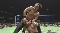 プロレスリング・ノア創立１０周年記念大会第３弾　ＮＥＷ ＮＡＶＩＧＡＴＩＯＮ ’１０ ｉｎ Ｔｏｋｙｏ　２０１０年８月２２日　東京・有明コロシアム　第６試合　モハメドヨネＶＳ小島聡　スペシャルシングルマッチ　６０分１本勝負