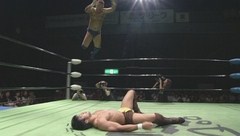 プロレスリング・ノア選手会大会２０１０　ＯＮＥ　ＦＯＲ　ＡＬＬ，ＡＬＬ　ＦＯＲ　ＯＮＥ　２０１０年９月１１日　東京・ディファ有明　第３試合　佐野巧真ＶＳＫＥＮＴＡ　時間無制限１本勝負