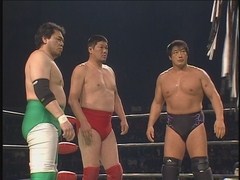 超豪華６人タッグマッチ特集　田上明、三沢光晴、小橋建太　ＶＳ　ＫＥＮＴＡ、丸藤正道、ムシキング・テリー　２００５年１１月２７日　札幌メディアパーク・スピカ