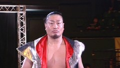 ＧＲＥＡＴ　ＶＯＹＡＧＥ　２０１１　ｉｎ　Ｔｏｋｙｏ　ｖｏｌ．２　２０１１年５月８日　有明コロシアム　第５試合　モハメドヨネ　ＶＳ　ＫＥＮＴＡ＆金丸義信＆平柳玄藩　特別試合　１対３ハンディキャップマッチ時間無制限