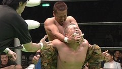 ＧＲＥＡＴ　ＶＯＹＡＧＥ　２０１１　ｉｎ　Ｔｏｋｙｏ　Ｖｏｌ．３  ２０１１年７月１０日　有明コロシアム　第７試合　王者：鈴木鼓太郎ＶＳ挑戦者：金丸義信　セミファイナル　ＧＨＣジュニアヘビー級選手権試合　６０分１本勝負