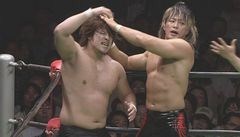 リクエストマッチ　ＧＨＣヘビー級王者・潮﨑豪　特集　潮﨑豪ＶＳ棚橋弘至　～プロレスリング・ノア創立１０周年記念大会第１弾～　スペシャルシングルマッチ　２０１０年７月１０日　東京・有明コロシアム
