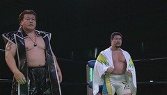 グローバル・リーグ戦２０１１最終戦　２０１１年１１月２０日　北海道・札幌コンベンションセンター　第５試合　潮﨑豪、鈴木鼓太郎ＶＳ齋藤彰俊、佐々木健介  グローバル・リーグ戦２０１１  スペシャルタッグマッチ  ３０分１本勝負