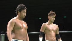 ＧＲＥＡＴ　ＶＯＹＡＧＥ　２０１２　ｉｎ　Ｏｓａｋａ　２０１２年１月２２日　大阪府立体育会館　第６試合　王者組：鈴木鼓太郎＆青木篤志ＶＳ挑戦者組：原田大輔＆小峠篤司　ＧＨＣジュニア・ヘビー級タッグ選手権試合　６０分１本勝負