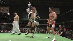 Ｔｈｅ　Ｎａｖｉｇ．　ｉｎ　Ｍａｙ　２０１２　～三沢光晴メモリアルナイト～　２０１２年６月１３日　東京・後楽園ホール　第７試合　森嶋猛、佐々木健介、越中詩郎ＶＳ秋山準、齋藤彰俊、潮﨑豪　三沢光晴メモリアルマッチ　６０分１本勝負