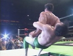 “絶対王者”小橋建太　特集①　王者：三沢光晴ＶＳ挑戦者：小橋建太　ＧＨＣヘビー級選手権試合　２００３年３月１日　東京・日本武道館