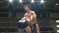 グローバル・リーグ戦２０１２優勝決定戦　２０１２年１１月２３日　東京・後楽園ホール　第３試合　丸藤正道ｖｓ杉浦貴　Ｂブロック公式戦　３０分１本勝負