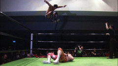 Ｓｏｕｔｈｅｒｎ　Ｎａｖｉｇ．２０１３　”方舟新章～心に残るプロレス～”　２０１３年６月２日　福岡・博多スターレーン　第８試合　王者：ＫＥＮＴＡｖｓ挑戦者：矢野通　ＧＨＣヘビー級選手権試合　メインイベント　６０分１本勝負