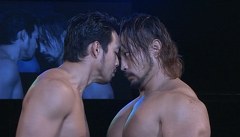 グローバル・リーグ戦２０１３開幕戦　２０１３年１０月１９日　東京・ディファ有明　第８試合　ＫＥＮＴＡｖｓ関本大介　グローバル・リーグ戦２０１３　Ａブロック公式戦　メインイベント　３０分１本勝負