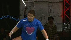 グローバル・リーグ戦２０１３　２０１３年１１月８日　新潟市体育館　第９試合　永田裕志ｖｓ崔領二　グローバル・リーグ戦２０１３　Ｂブロック公式戦　セミファイナル　３０分１本勝負