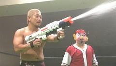 福岡・博多スターレーン　２０１４年７月２１日　方舟ＹＡＭＡＫＡＳＡ　第５試合　小川良成＆ザック・セイバーＪｒ．ＶＳ平柳玄藩＆菊タロー　第８回日テレＧ＋杯争奪ジュニアタッグリーグ戦　Ａブロック公式戦　３０分１本勝負