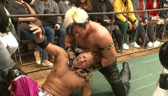 Ｔｈｅ Ｓｅｃｏｎｄ Ｎａｖｉｇ．２０１５　２０１５年２月２２日　東京・後楽園ホール　セミファイナル　第６試合　小峠篤司＆石森太二＆熊野準ＶＳタイチ＆エル・デスペラード＆ＴＡＫＡみちのく　ＧＨＣジュニアヘビー級選手権前哨戦　ＮＯＡＨＶＳ鈴木軍　４５分１本勝負
