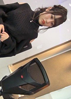 脱がずにイカせる女たち出張版 vol.2